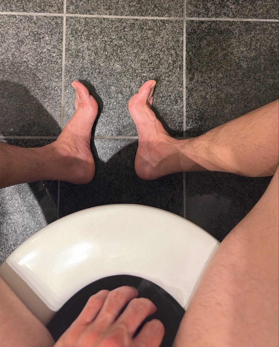 masterdavide99's tweet photo. Food for f@ğz!
$erve $ubmit $end
https://t.co/qWjt4vh9V0
https://t.co/kcKOJiwlPW
#findom #sklave #füße #abdrücken #cashslave #cashmaster #feet #socks #smellysocks #slave #payslave #sweat #soles #sohlen #piedi #leccapiedi #schiavo #servo #padrone #mastersub #alpha #dom https://t.co/RpU8m4kp4D