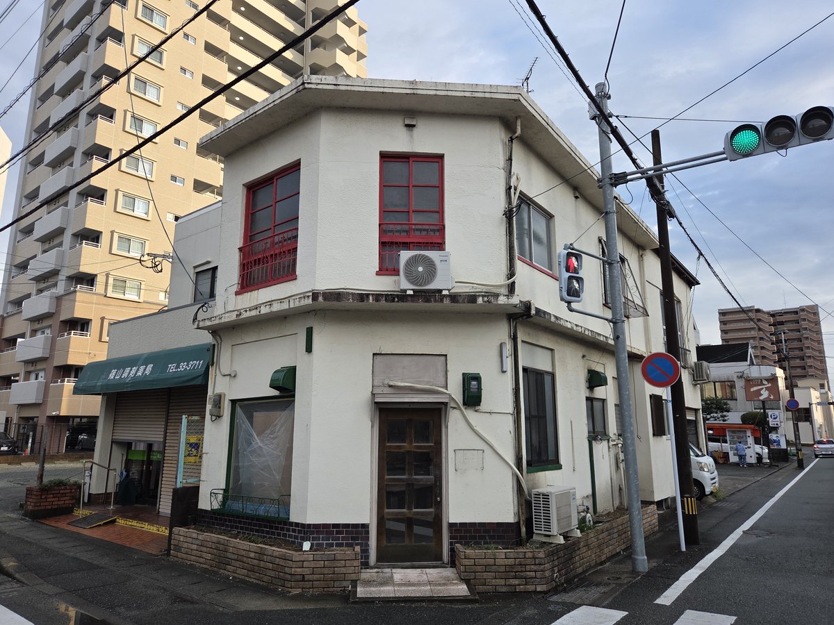 nyau2project's tweet photo. 計画中のネコカフェ&amp;猫ホテル😸
少しずつ仕上ってきてます😸 https://t.co/3QScENilmq