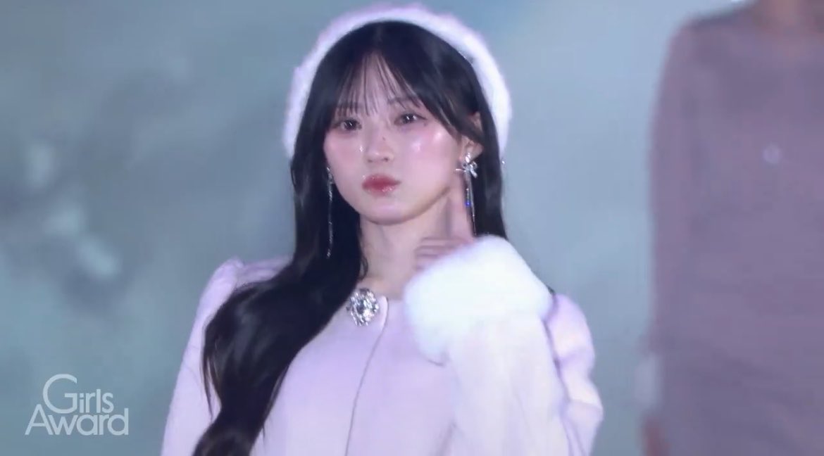 ___heize's tweet photo. 来世はこの川﨑桜になりたい
まっしろなふわふわお洋服にキラキラアクセを身にまとっても一切負ける事のないアイドルフェイス 憧れた女の子像が全部詰まってる https://t.co/WSjfeKUQGo