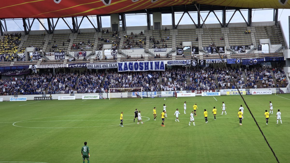 geronimo0702's tweet photo. ギラヴァンツ北九州戦⚽️、観戦中。 https://t.co/CxJsVoSG06