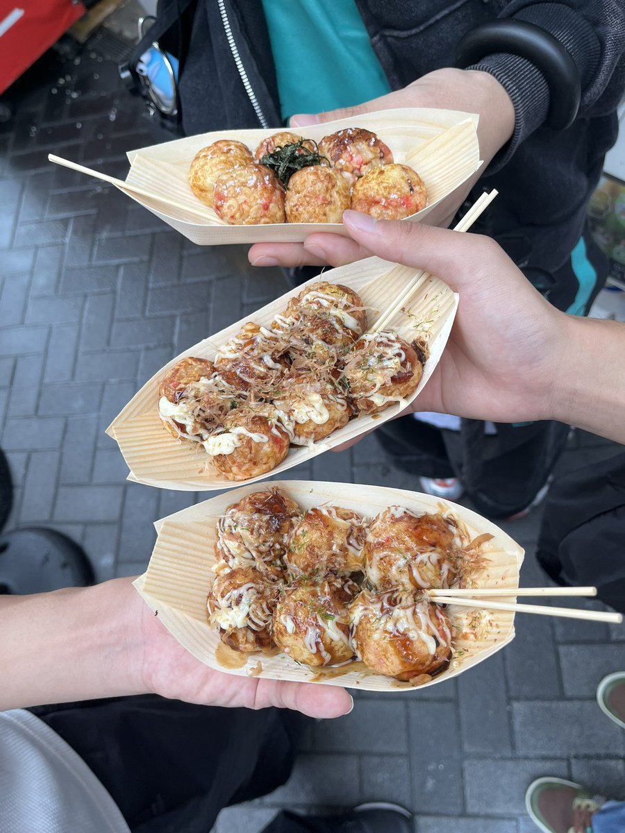 brrnt_LR8's tweet photo. ゼッツファイナルステージ面白かったー！
改めて1年間ありがとうございました
たこ焼きでZを作ったゼッ！ツ！

#ゼッツFS https://t.co/bdYdY2x99d