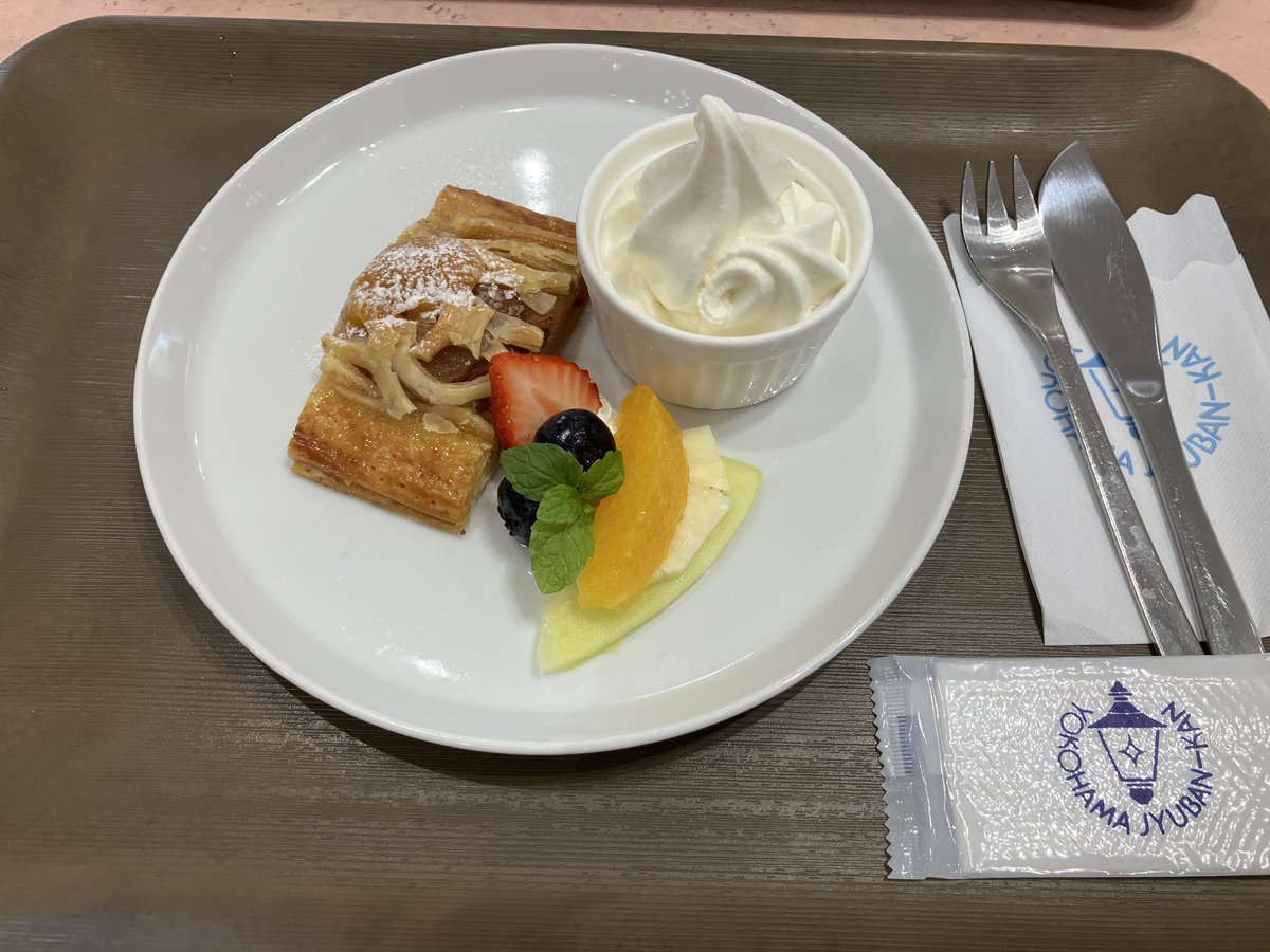 macaroon_0330's tweet photo. お昼これ　美味しかった https://t.co/PBQrSTqe5m