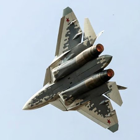 rkmtimes's tweet photo. ❓NIGHTMARE FOR NATO AIR DEFENSES? 🇺🇦🇷🇺🇪🇺

Russia has delivered first batch of Su-57 fighter jets with newly-made New Air-to-Air Missiles including R-77M, RVV-MD2, RVV-BD and New Hybrid Strike Weapons. 

- Huge Shortates of NATO's Air defense coming soon if Russia strikes Ukraine with newly made weapons and Su-57.