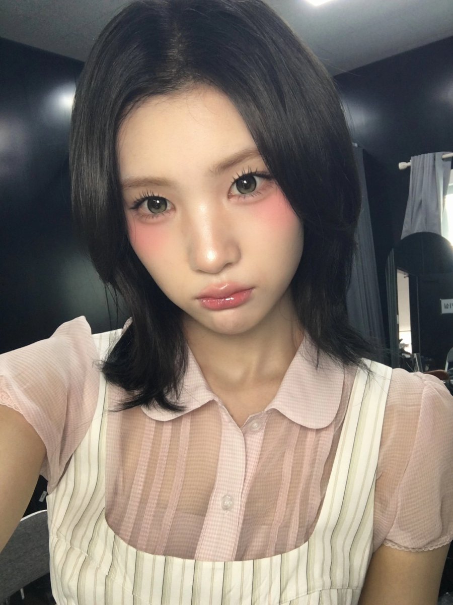 H2H_INA's tweet photo. 260926 #JUUN weverse post

2an🩷

#Hearts2Hearts #하츠투하츠 #H2H
@Hearts2Hearts https://t.co/ztGDpMJArU