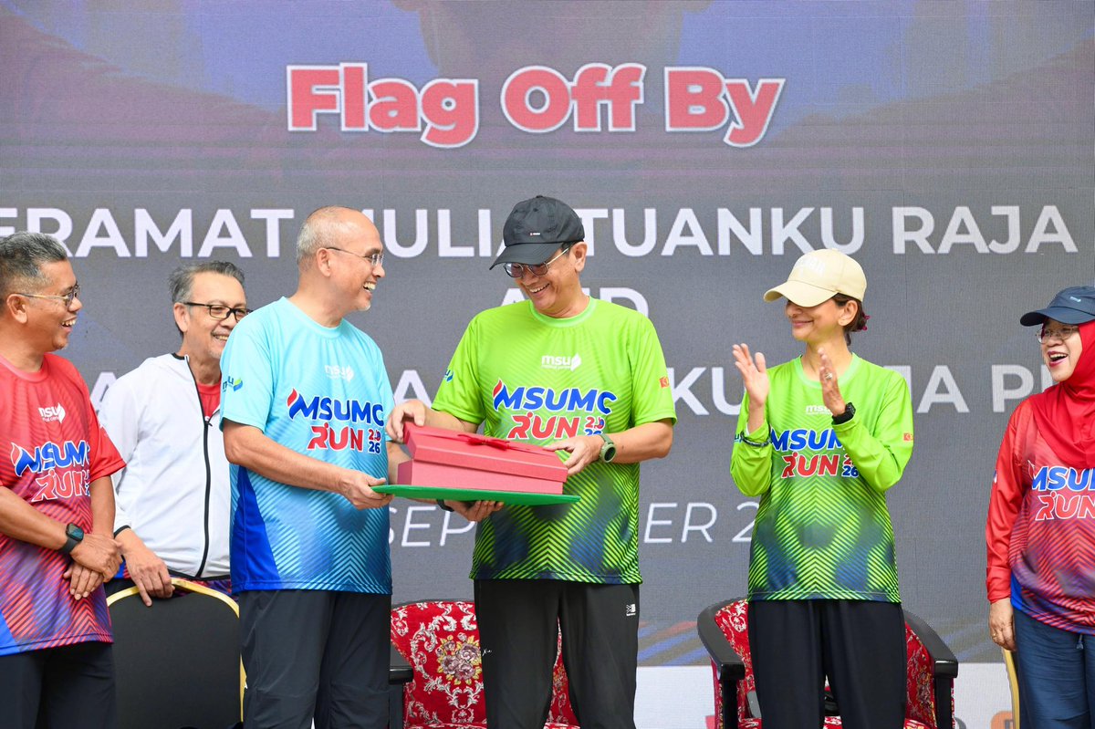 MohdShukriYajid's tweet photo. Moments shared with DYTM Raja Muda Kedah, and the runners of MSUMC Run 2.0, united by energy, determination and a shared commitment to healthier living. As one of MSU’s flagship initiatives in promoting health and well-being, the run continues to encourage active lifestyles while strengthening community bonds. Every stride reflects our commitment towards advancing SDG 3: Good Health and Well-being and creating a healthier, more engaged community. @msumcmalaysia @MSUMalaysia @YayasanMSU #MSUMCRun2026 #CaringHealingEducating