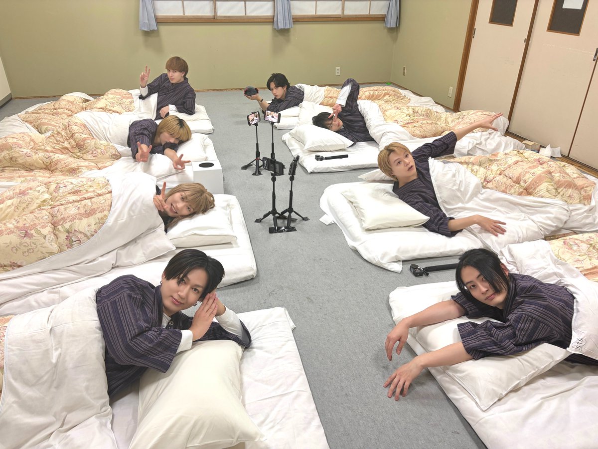 Supdra_staff's tweet photo. ／ 
本日26:05〜放送 SUPER★DRAGONが冠を務める 
フジテレビ『スパドラ★クエスト』 
＼ 

 🗓️放送日時 
9月26日(土)26:05〜 

夏の大冒険SP in 北関東！

🔗https://t.co/UPI7yKJK57

お楽しみに💫  

#スパクエ @SupaQuestfuji 
#スパドラ #SUPERDRAGON https://t.co/n6gDGt8s9q