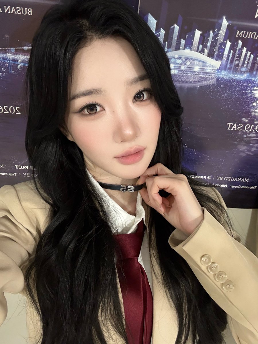 tripleSMalaysia's tweet photo. 🐰🚪 Yooyeon Cosmo Room

~ Have a smooth &amp; pleasant trip with me ~~

260926 | Cosmo App
#tripleS #tripleSMalaysia
#Yooyeon #유연 https://t.co/8TYXzmxKql