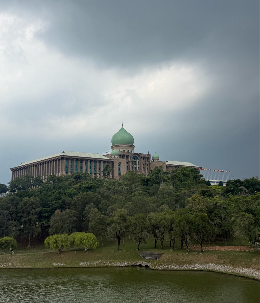 excitedTR's tweet photo. Perdana #Putra
Masjid Putra

#Malaysia https://t.co/xsERdigoaz