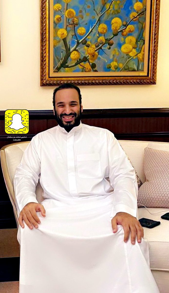 Msksa84's tweet photo. سمو #ولي_العهد الأمير #محمد_بن_سلمان دائماً قريب من شعبه وأخوانه وأبنائه ومصلحة الشعب أولويه عنده ولا هي غريبه عليه عسي ربي يحفظه لنا 🇸🇦
#محمد_بن_سلمان‌_في_قلوبنا https://t.co/FIxWiVXPWW