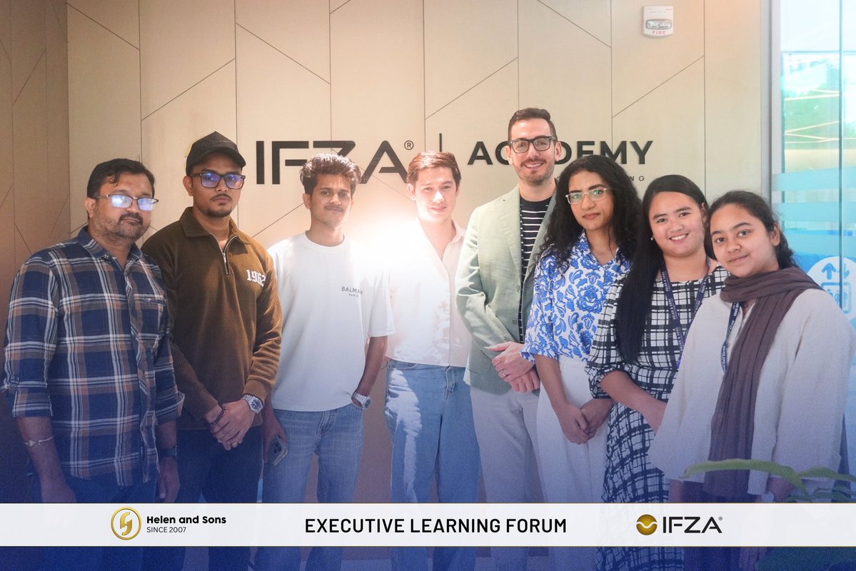 HelenandSons's tweet photo. Proud to be part of the IFZA Executive Learning Forum 📚✨

A great opportunity for Helen and Sons to connect with industry professionals, exchange ideas, and gain valuable insights into the UAE business ecosystem. 🤝🇦🇪

#HelenAndSons #IFZA #BusinessSetupUAE #DubaiBusiness https://t.co/n1z7CzmJUs