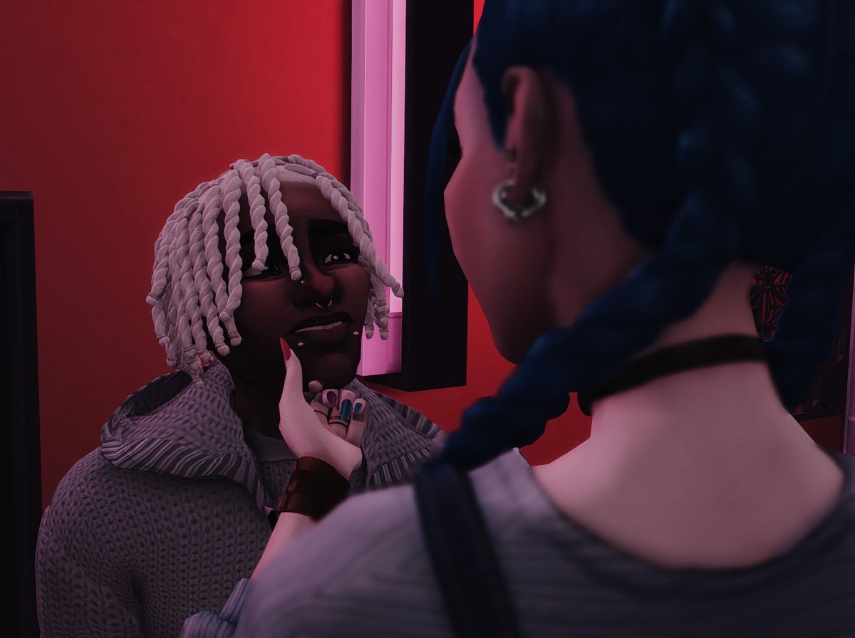 TBsimming's tweet photo. They went on a karaoke date 
#timebomb https://t.co/kzZQ2xrFjS