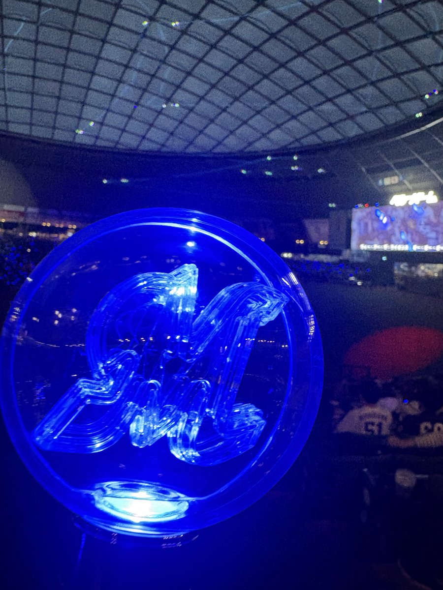 shiiiichan_SS's tweet photo. サヨナラ負けだよっ横山ー💦9回表まで勝ってたのにーっ。そしてライト勝手に光るし。 https://t.co/YwK0CPBgJD