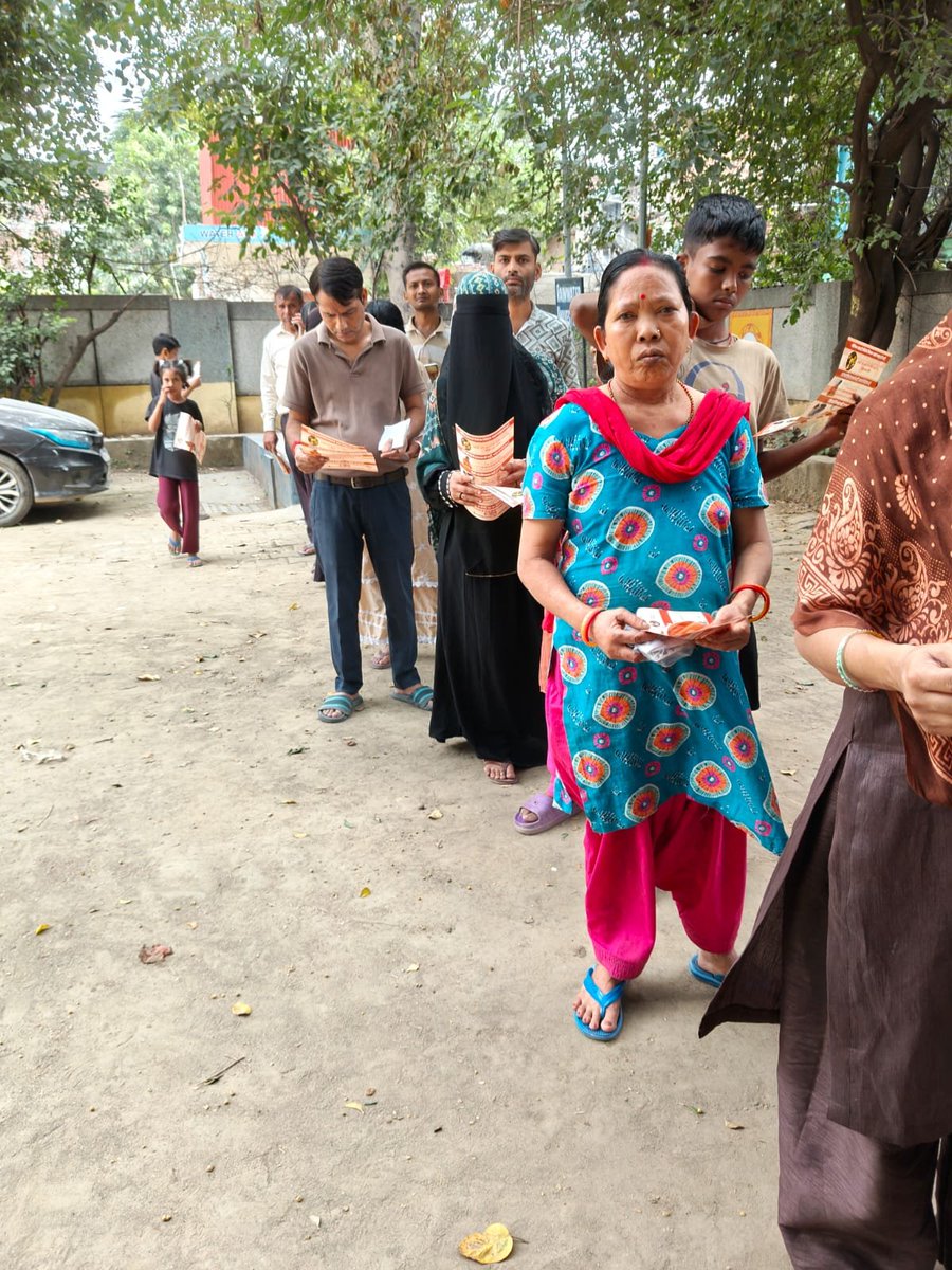 official_NITRD's tweet photo. 26-09-2026 | Ayushman Aarogya Shivir 🩺
X-ray Van-based TB screening was conducted at AAYM Tigri Dispensary.
Total screened: 69
Male: 27 | Female: 42
Age >60: 9
X-rays: 48 | Abnormal: 9
Sugar & BP tests: 59 each
Cy test: 1
#TBScreening #AyushmanAarogyaShivir #TBMuktBharat https://t.co/kJzqln5SbJ