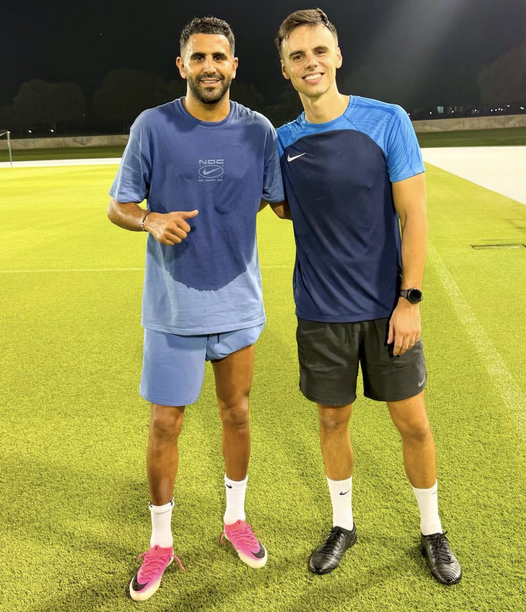 GioMahrez_26's tweet photo. 🚨 Riyad Mahrez qui poursuit sa préparation physique avec un coach personnel ! 

RM7 BIENTÔT DE RETOUR SUR LES TERRAINS ⚡️⏳️ https://t.co/OAZQcCMwrl