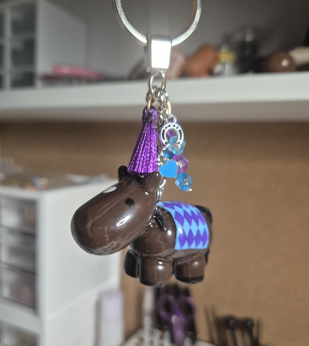 TracksideCharms's tweet photo. Here comes the Jenni army! 💙💜

Don't forget TOMORROW at Caulfield racecourse to go around the the Pride of Jenni Pop up shop and pick up a Jenni keychain just for you! 🐴

Limited available on the day, but if you can't make it don't worry! more may be announced soon! 🤗🏇 https://t.co/3CoLA7FIJL