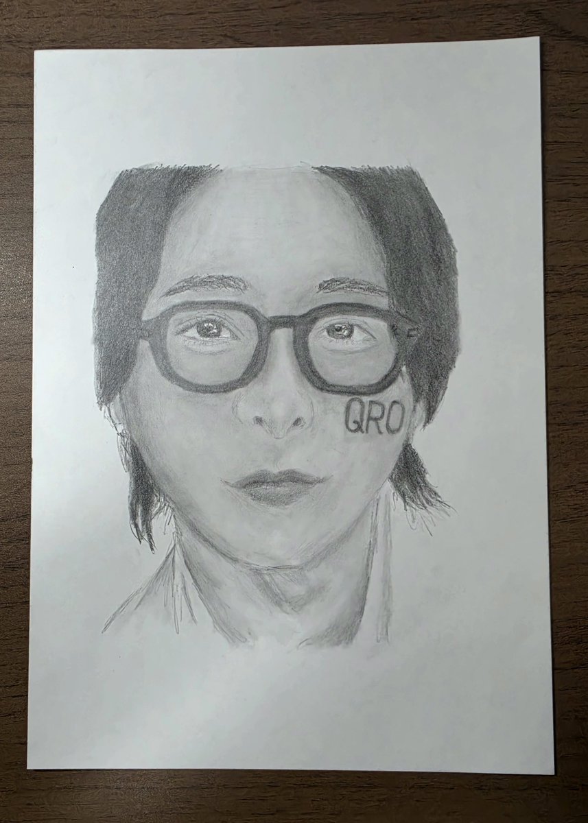 sty_thv_422's tweet photo. QRO👓

#MrsGREENAPPLE #大森元貴
#FA https://t.co/Z9XNtCwTG6