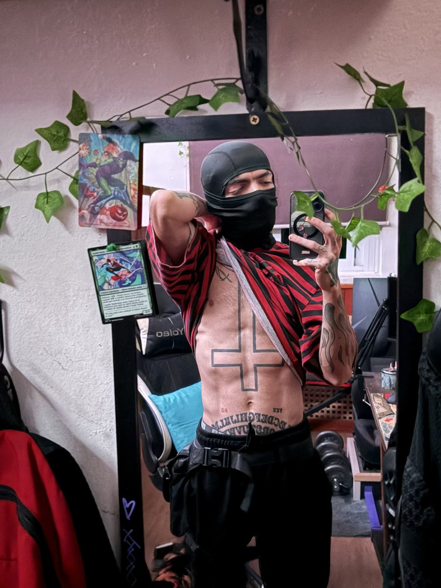 nekkooo02's tweet photo. modo ninja https://t.co/AgKpFxEnj5