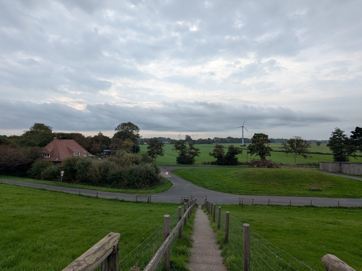 Nordwestroute's tweet photo. Moin aus Butjadingen... #Fedderwardersiel #butjadingen #nordsee #wesermarsch #Burhave #tossens #eckwarderhörne #Ruhwarden #Langwarden #Langwardergroden https://t.co/hzQW2YiSRL