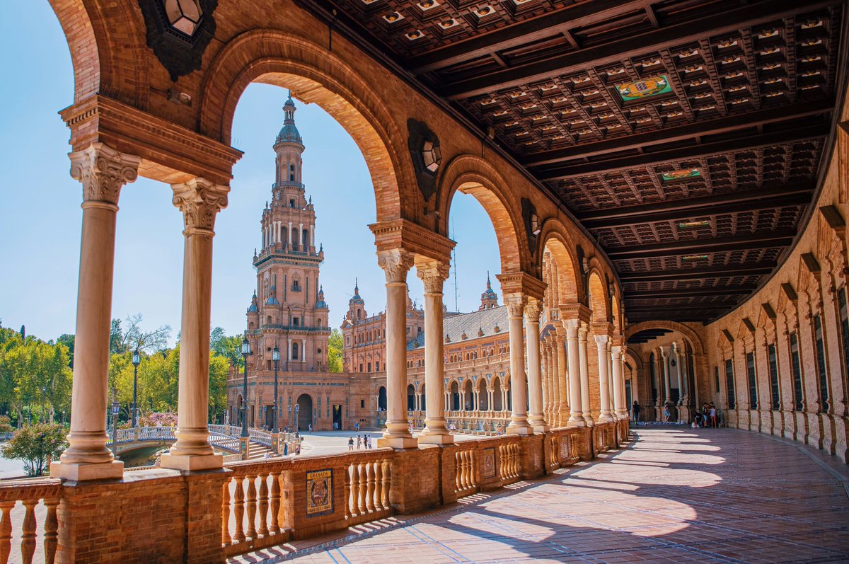 VeroSinmapa's tweet photo. 📍 ¿Vas por primera vez a #Sevilla y solo tienes un fin de semana? ¡Yo no intentaría ver mil cosas!

😎 He preparado una ruta de 2 días muy TOP con los imprescindibles (por zonas y con un mapa).
 
💁🏻‍♀️Échale un vistazo a la guía aquí:  https://t.co/Nq10muarHF https://t.co/Elnllkhe32
