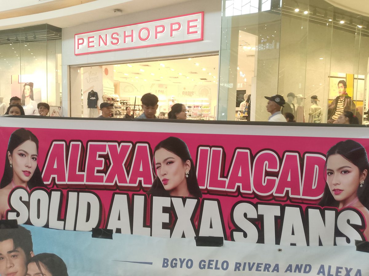 SolidALXStanOFC's tweet photo. SAS goes to Naga! 

ALEXA SA PEÑAFRANCIA https://t.co/BsYUjKJvaD