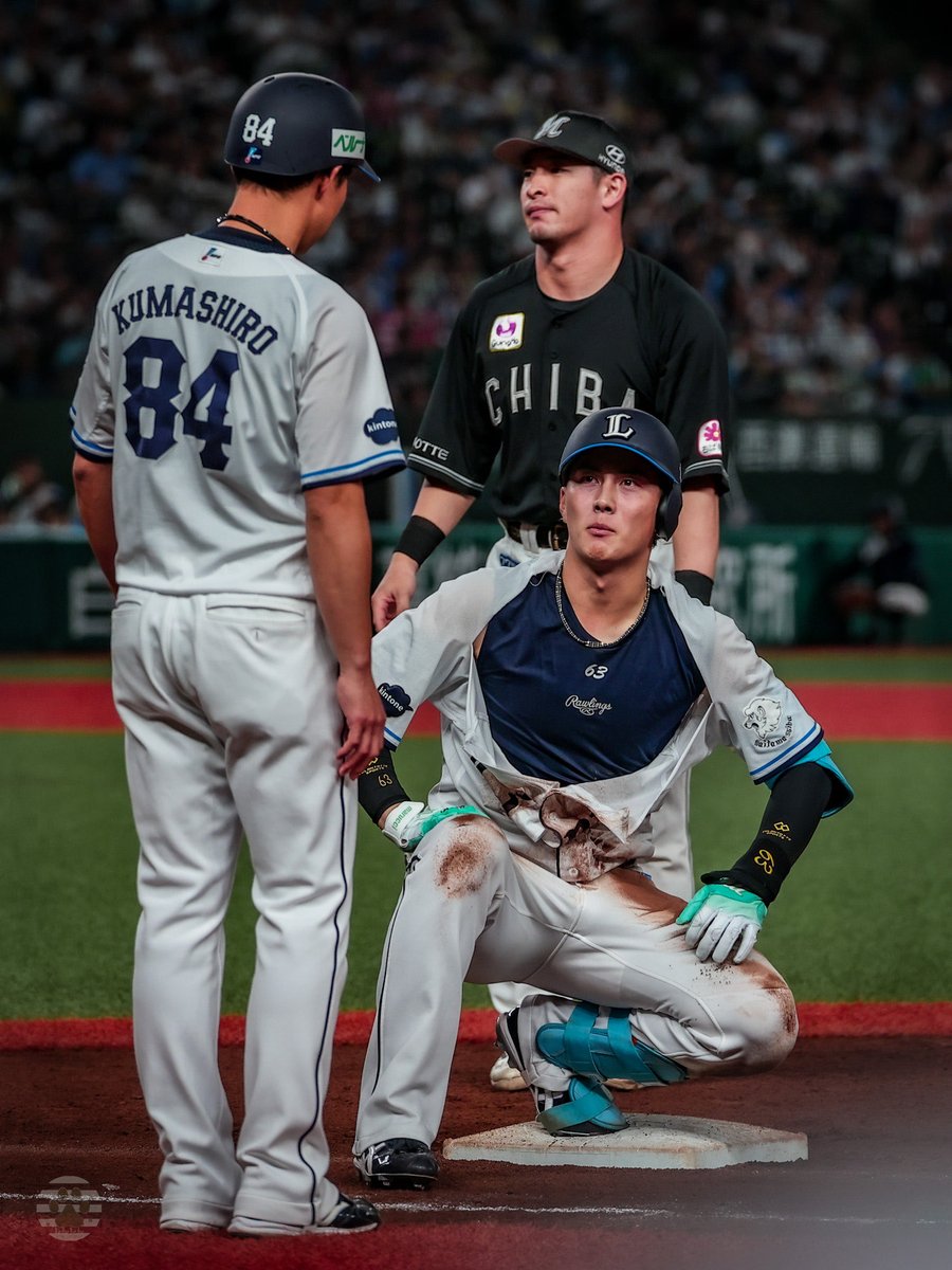 sin_sin_bb64's tweet photo. 今日のヒーロー賞はハセシンのユニフォームにあげたい
 #長谷川信哉 https://t.co/XzIS7PZSp3