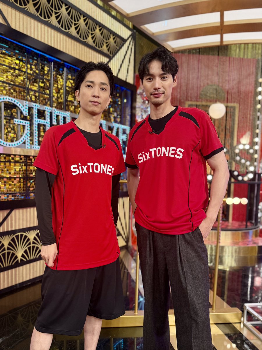 hideandseek_ntv's tweet photo. 【お知らせ📢】

明日🗓️9/27(日)よる9:00〜
「#GoldenSixTONES」 #GOスト

福士蒼汰さん出演🏐
ダジャレッドカーペット
回転レシーブ球児にチャレンジ！

そして、志田彩良さんもVTR出演✨
どこで登場するのか、ぜひお楽しみに！

ハイド＆シーク 0秒前の彼女
𝟏𝟎月𝟒日(日)よる𝟏𝟎時𝟑𝟎分𝐒𝐓𝐀𝐑𝐓