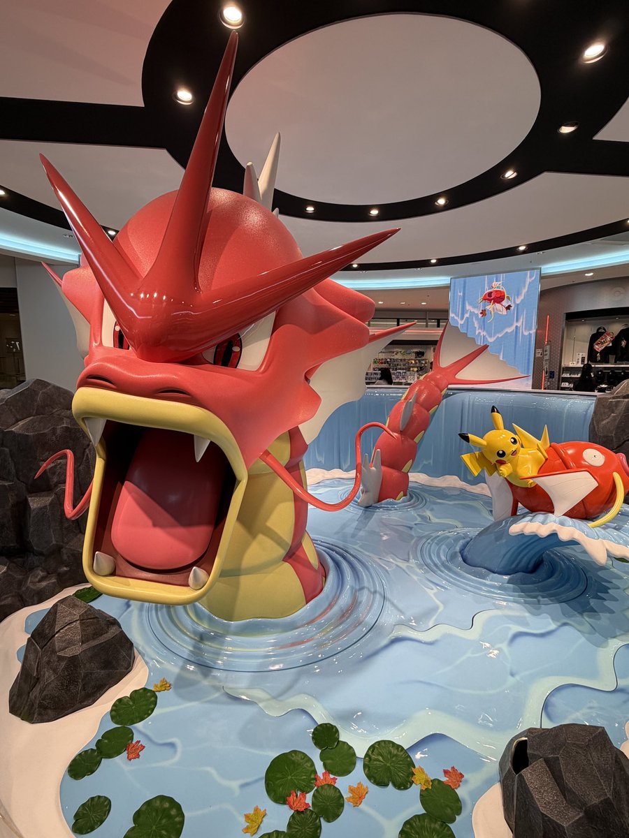 noplus06's tweet photo. 広島ポケモンセンター、テンション上がる https://t.co/ni77nVYZpR