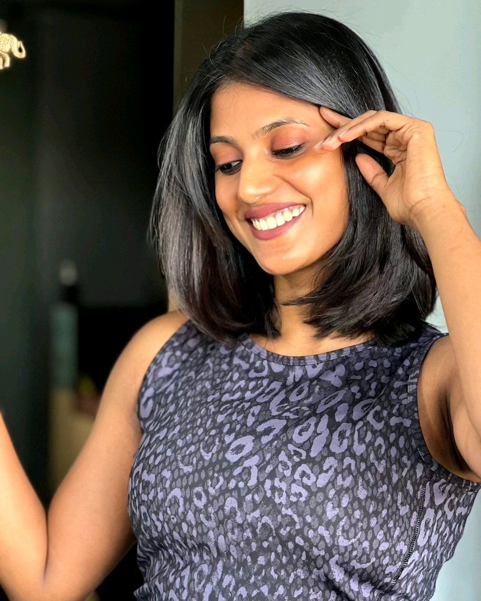HotStarHub's tweet photo. #ModhaRathri Fam Girl #IniyaRam 😍 https://t.co/7GuSUEN2uk