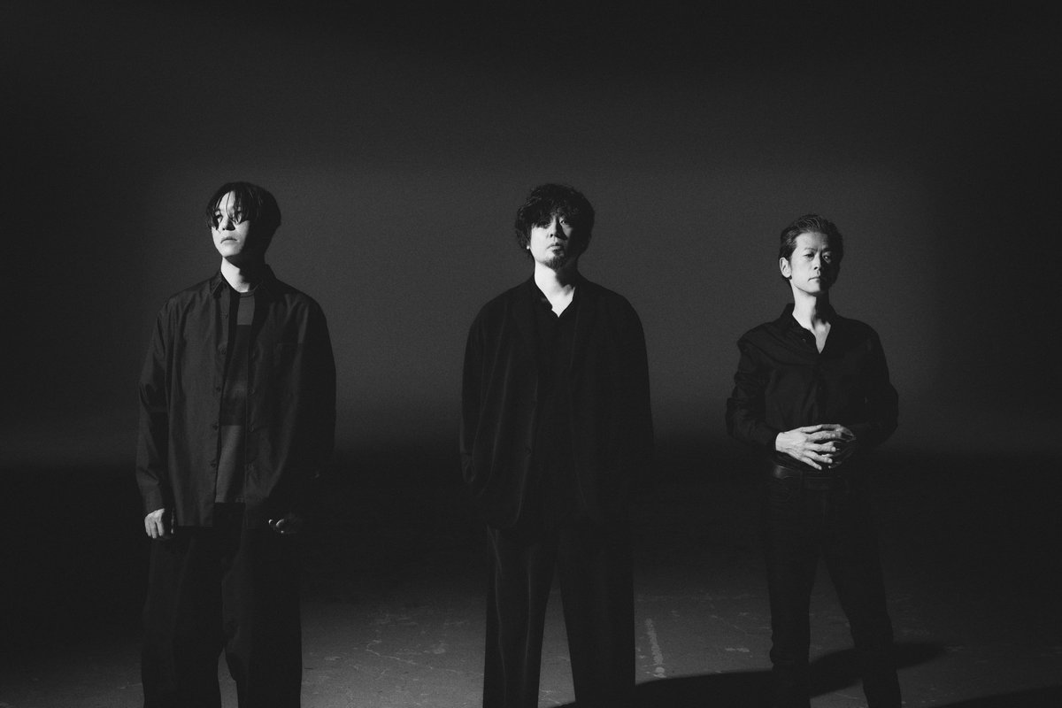 UK_PROJECT's tweet photo. ⋰

syrup16g
Magazine📗

⋱

10/5(月)発売
『音楽と人 2026年11月号』にて
syrup16gのインタビューが掲載📝
https://t.co/KaZwInL6QR

ぜひご覧ください💁‍♀️

@ongaku_to_hito 
@syrup16g_staff https://t.co/Bc9ojQzDI8