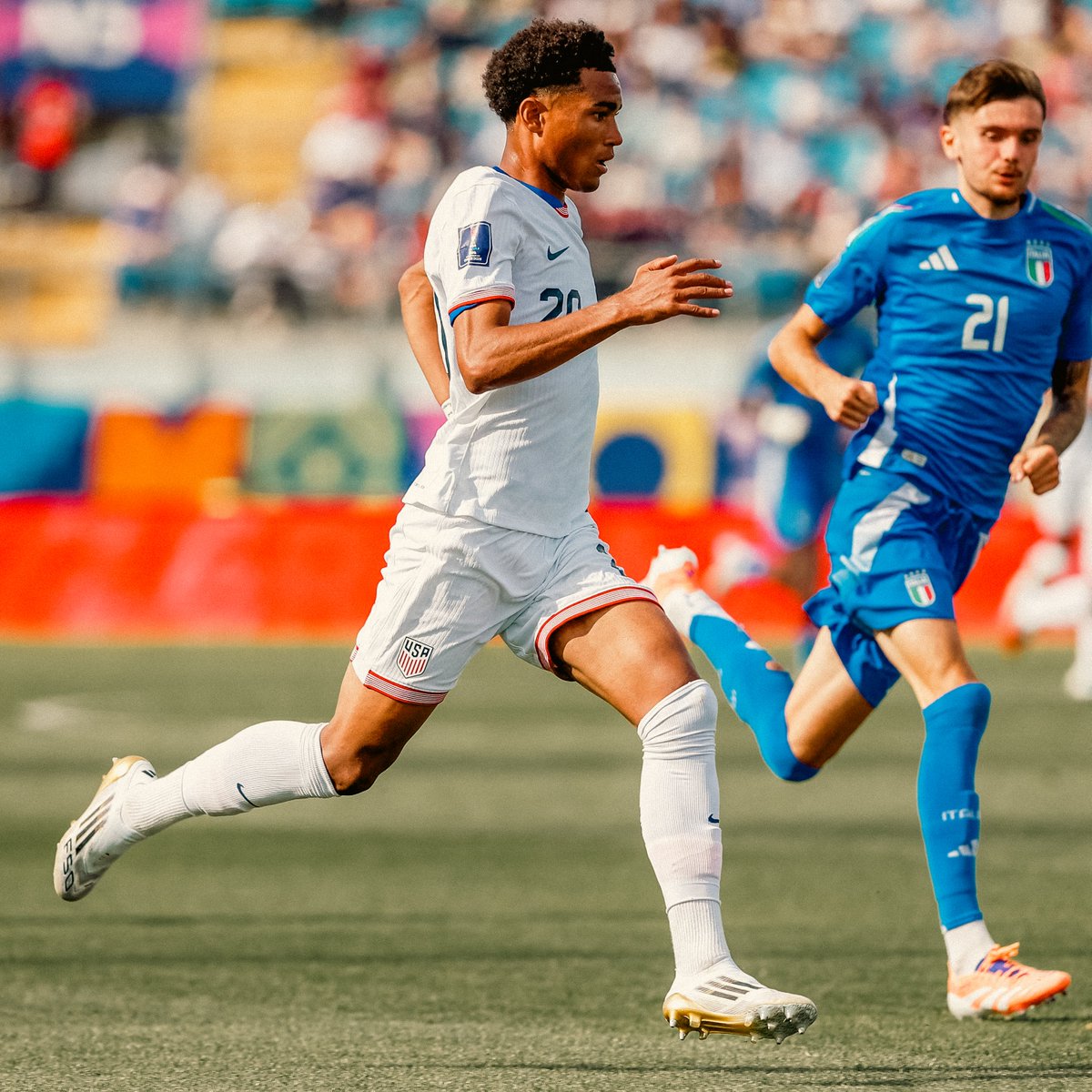CPFC's tweet photo. Chris Richards x Zavier Gozo 🇺🇸

Our @USMNT Eagles are in action this evening 🤝 https://t.co/gv8h62jnXt