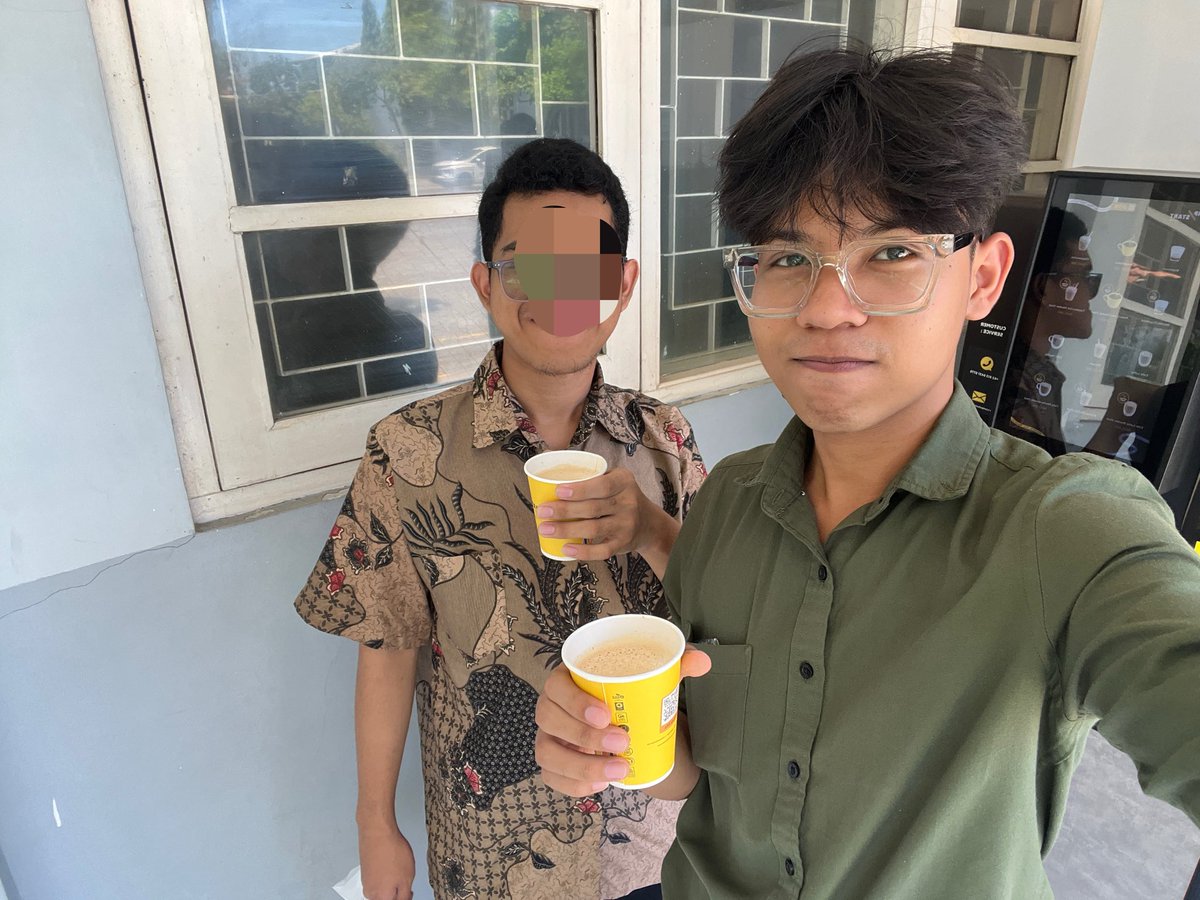 bryyntz_'s tweet photo. gatau jg knp gw sering foto random, pdhl gada yg dikabarin :' https://t.co/mEUbyi7gqp