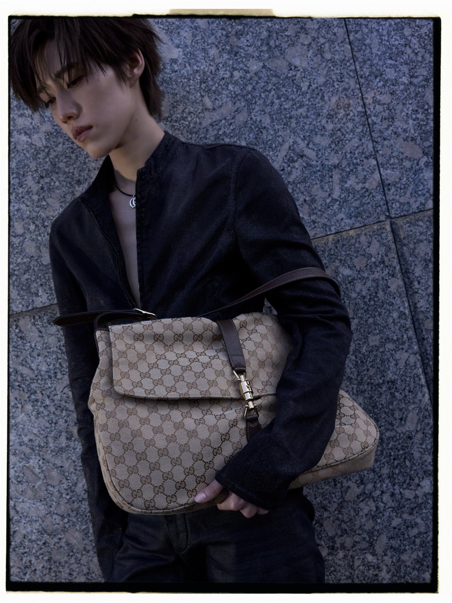 gangwayth's tweet photo. #GangwayNews  พีพี - กฤษฏ์ อำนวยเดชกร Gucci Brand Ambassador ระหว่างร่วมทริปชมแฟชั่นโชว์ Gucci คอลเล็กชั่น Spring - Summer 2027 ใน Milan Fashion Week ณ ประเทศอิตาลี 

PP KRIT X GUCCI MFW26
#GUCCISS27xPPKRIT
#PPKritt https://t.co/o4WHf8ZGJN