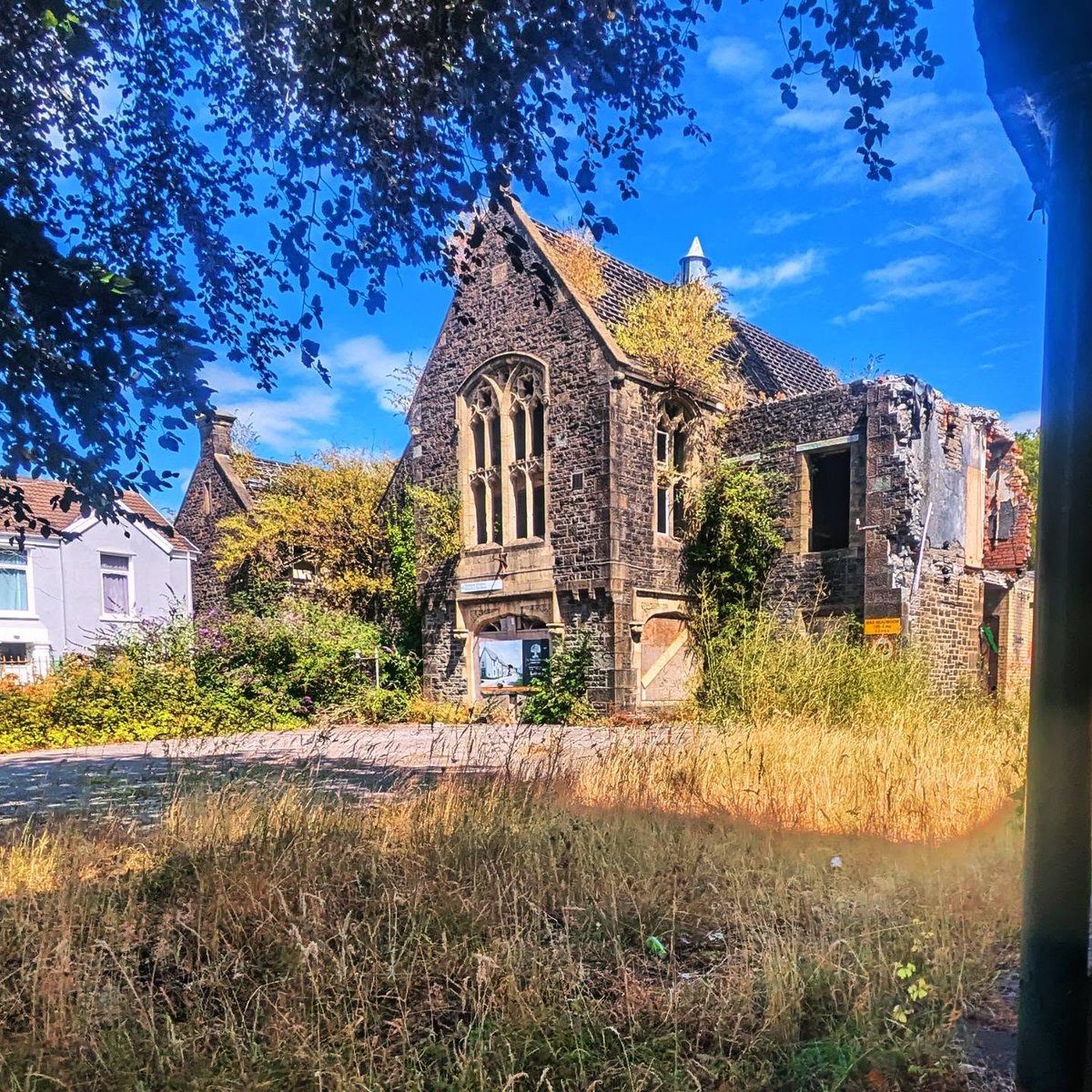 MirnaErbsthh's tweet photo. Standing among the remains of St Tydfil’s Hospital, a site whose history began with the Merthyr Tydfil Union Workhouse in 1853. Later known as Tydfil Lodge and then St Tydfil’s Hospital, it shaped generations of local lives. Closed in 2012 and https://t.co/cnKUzgh0G5