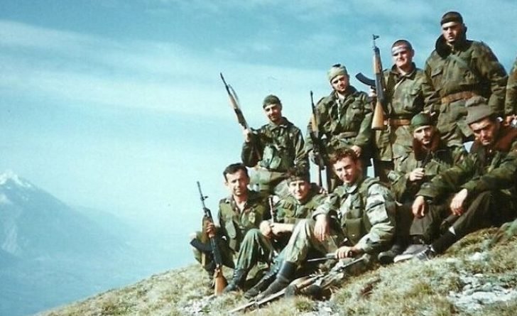 aleksthgrt's tweet photo. The Serbian "Scorpions" Battalion: the nightmare of the Albanians.🇷🇸🦂😎💯 https://t.co/xJzNg27G0F