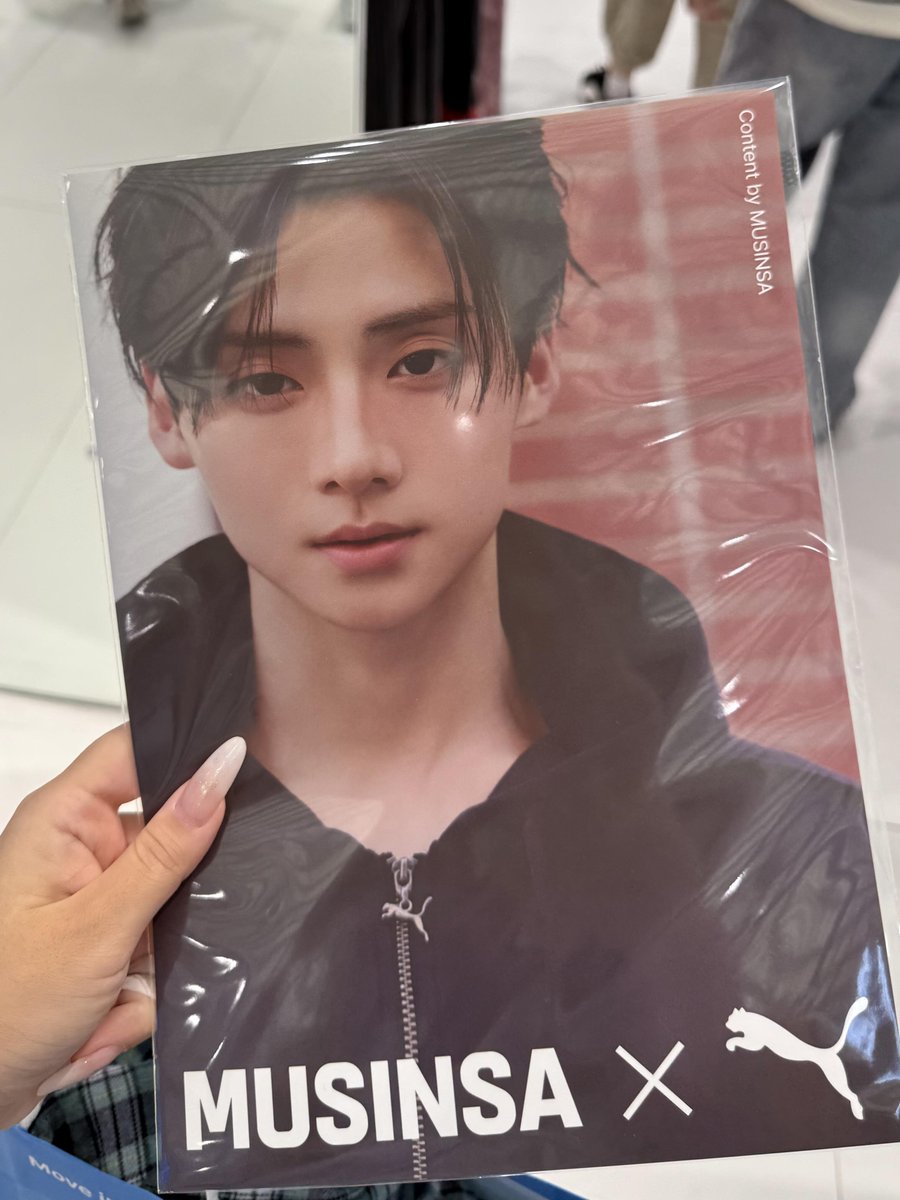 eclairswon's tweet photo. preview of sangwon's posters and banners for musinsa x puma collab at seongsu offline store!! #상원 

it's literally sangwon land there, so proud 😆👏🏻 https://t.co/ZzQ6WeLXyn