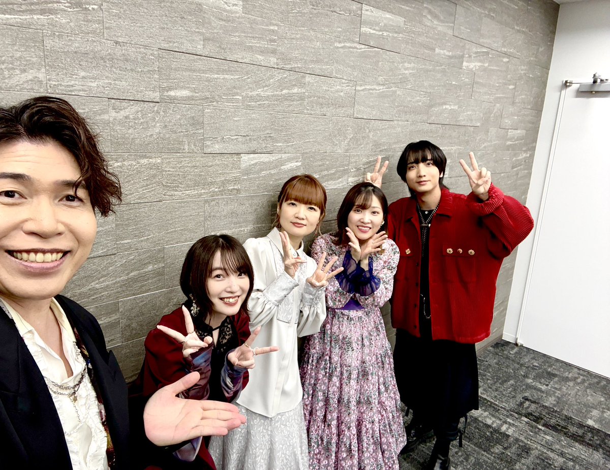 tarusuke_beam's tweet photo. 葬送のフリーレン
アニメ3周年記念第2期ピックアップ上映会ご視聴、ご来場ありがとうございました✨キャストの皆さんとの初めての登壇、作中のようなゆったりした和やかな雰囲気で癒されました。

祝福のディガドナハトを大きな声で言ってくれてありがとナハト。

#フリーレン　#frieren https://t.co/eYoH895S1X