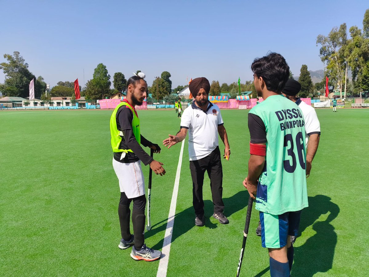 YssPoonch's tweet photo. DAY 2 OF INTER-DISTRICT UT-LEVEL U-17 BOYS HOCKEY TOURNAMENT HELD AT POONCH* https://t.co/nn2m2Ax0Cd