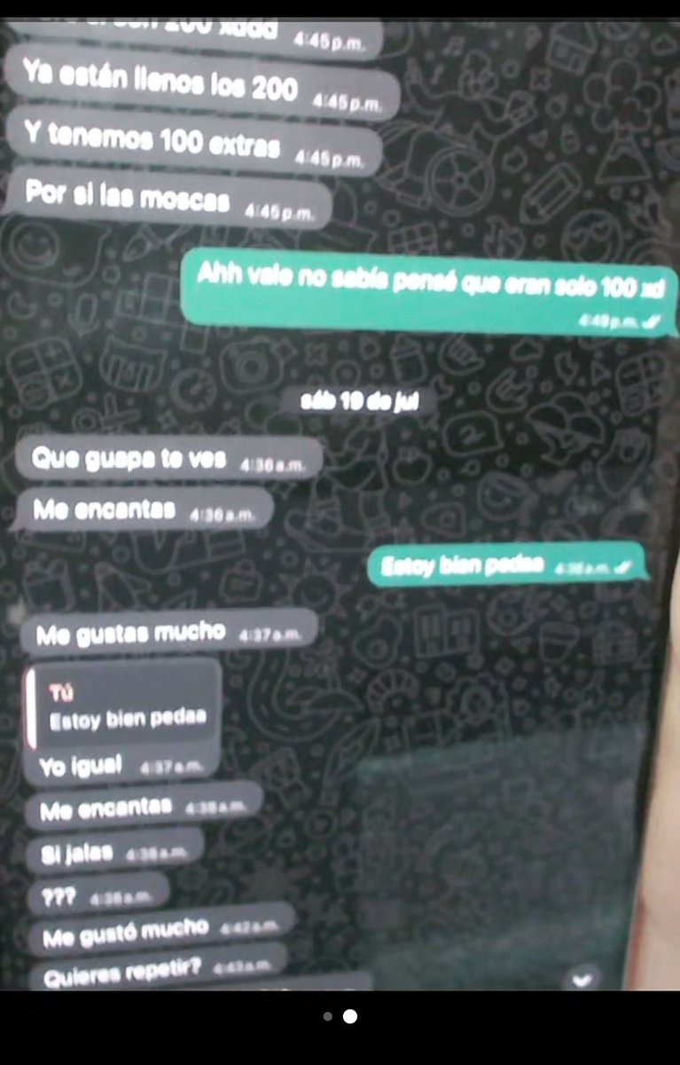 Kevin77799876's tweet photo. Le están tirando duro a komanche https://t.co/iHqPuQWd1G