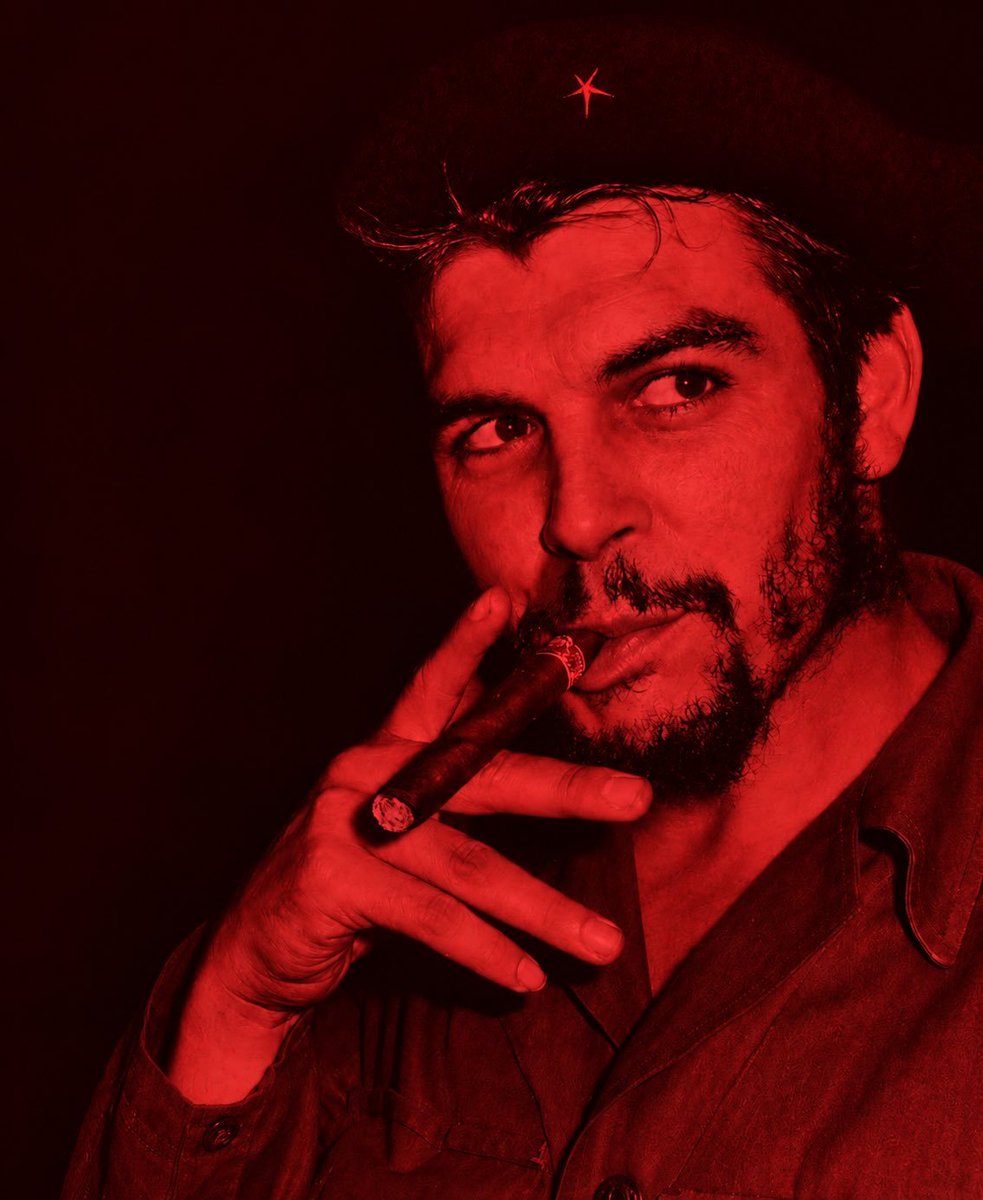 MLCbdoil's tweet photo. I'mma post the smug anime Che face (that's really all the Che faces lol) because in fact, I am hardening myself to normies but only want to be even more tender to Sabrina.
Was telling my sis how I look forward to growing old with her. Well...older lol. https://t.co/HtnbSDavsf