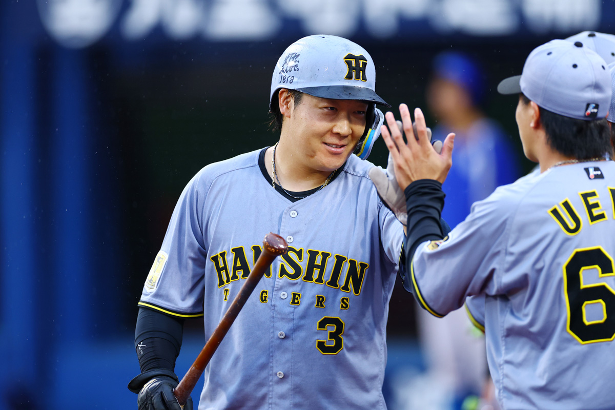 TigersDreamlink's tweet photo. ／
#JERAセ・リーグ 速報⚾
＼

本日の #月間JERAセ・リーグAWARD ノミネート選手はこちら✋
ホームランを含む4安打4打点！
#大山悠輔 選手です。

ノミネート選手はこちら　https://t.co/fYLQdIZoKS
JERA協賛特設ページ　https://t.co/gqap1AWR9w

#JERA #灯セ #阪神タイガース https://t.co/6VQ6pYbjCa