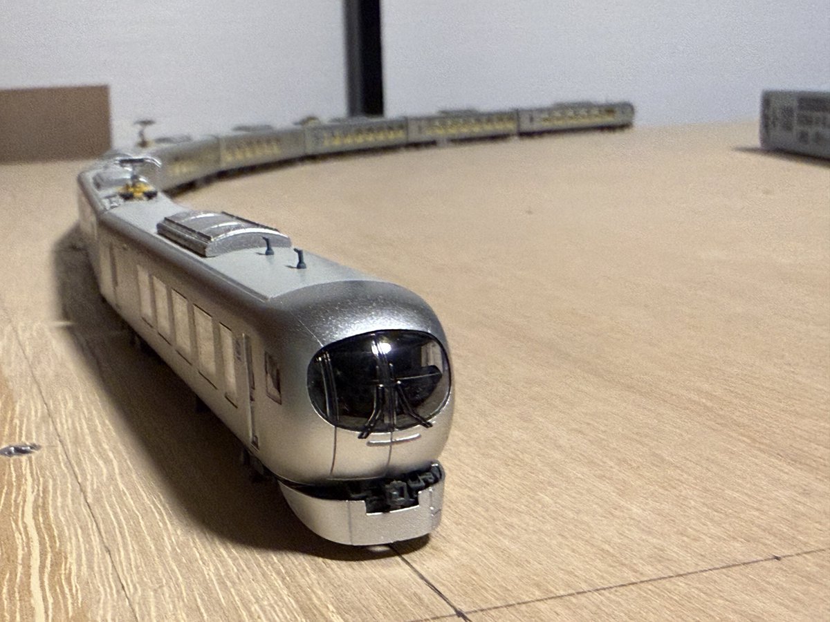 Tattsu_Nscale's tweet photo. 在来線だとこんな感じ✍️
なかなか良いカーブになってる
900×900の曲線は在来線でしか使えなさそうだな https://t.co/BzaudUrqAk