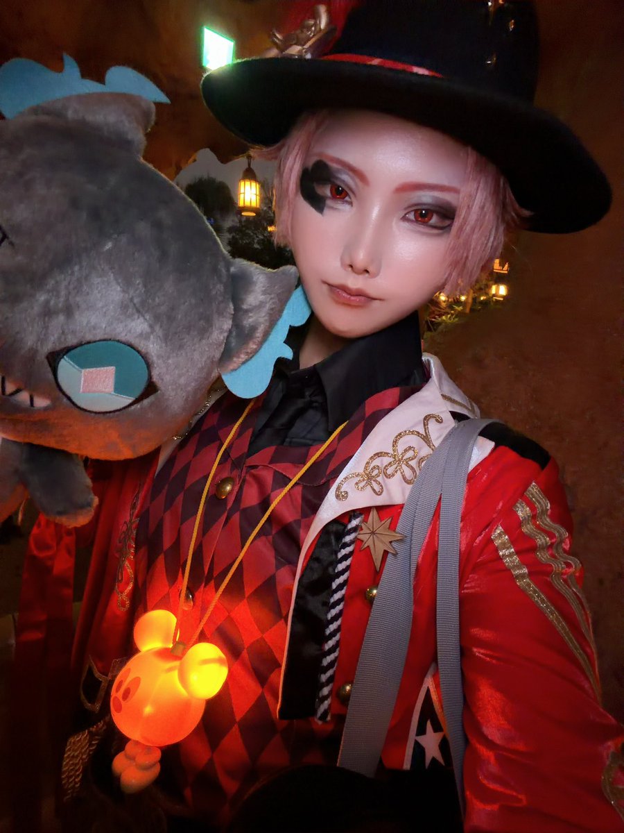 renka628's tweet photo. 光ってます💡🎃 https://t.co/ty4SMRU0c8