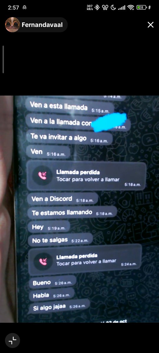 Kevin77799876's tweet photo. Le están tirando duro a komanche https://t.co/iHqPuQWd1G