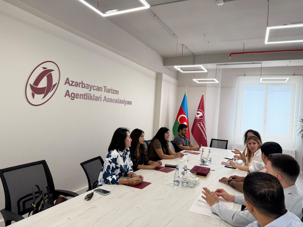ataa_aze's tweet photo. Getmə Turizm Komitəsinin iclasında yay mövsümünün  yekunları, getmə turizm sahəsində  əldə olunan nəticələr, üzv şirkətlərin mövsüm ərzində qarşılaşdıqları çətinliklər, eləcə də qış mövsümünə hazırlıqlar bağlı məsələlər nəzərdən keçirilib.

Ətraflı: https://t.co/sVnL9kW4kd https://t.co/mRMQCrEei3