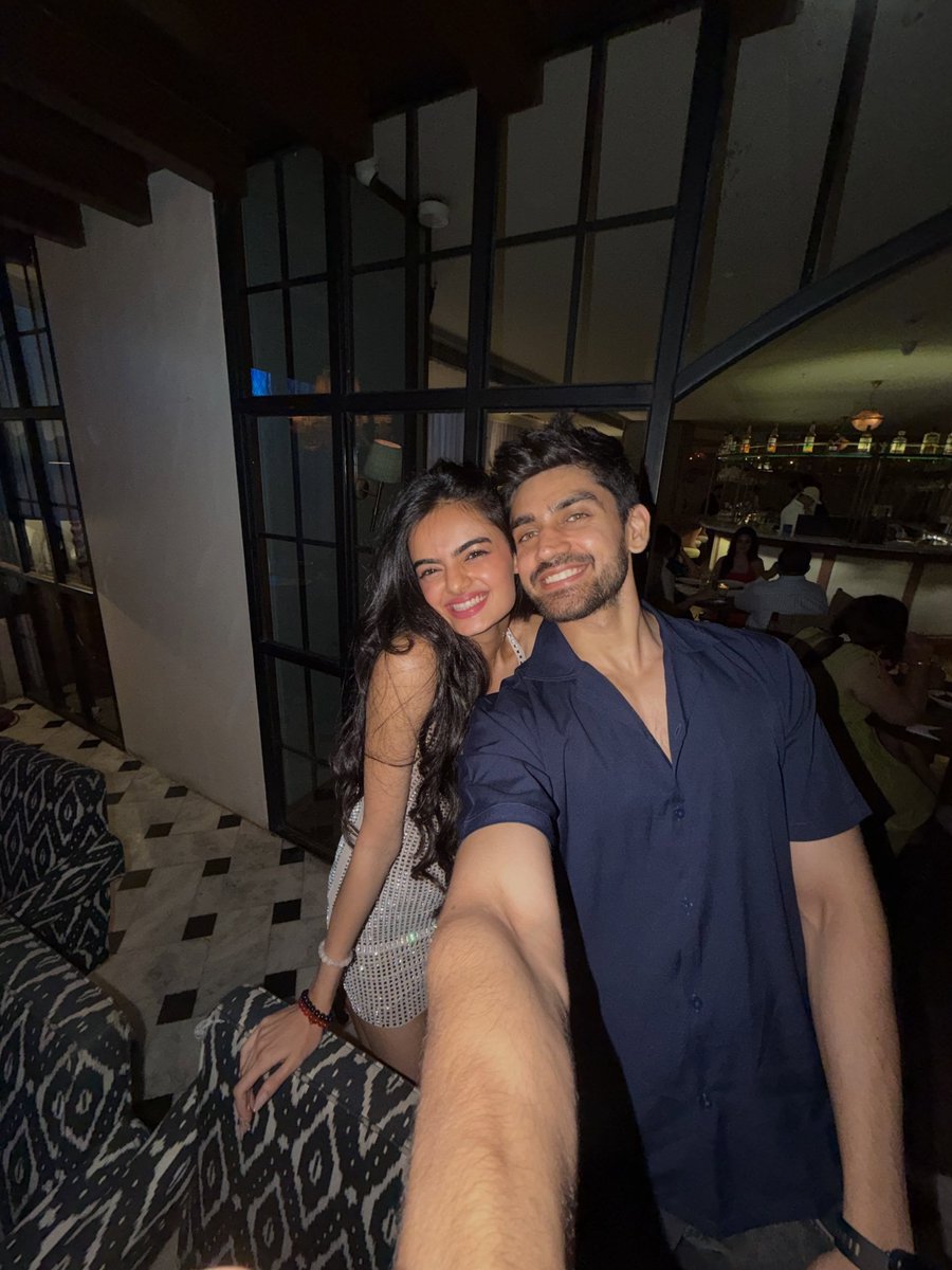 avu723049's tweet photo. This bond is so precious ❤💚 no nazar to this bond 🧿💚❤ @Avinash_galaxy  #Avinashmishra #kkk #kkk15 #khatronkekhiladi15 https://t.co/3D2x4Dt5AS