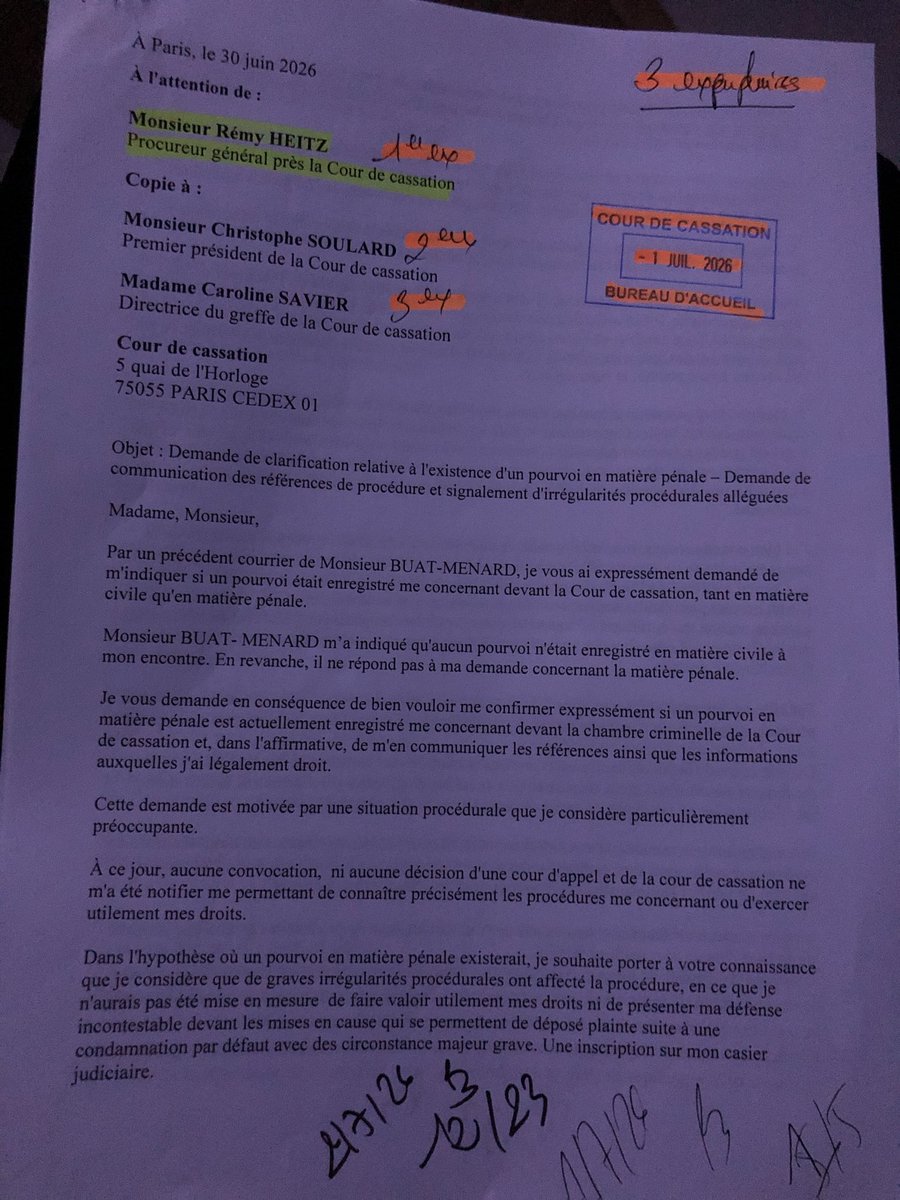 AzAz1189192's tweet photo. @amnestyfrance coucou Amnesty France j’ai été condamné à MON INSU à 12 ans de prison ferme . Impossible d’obtenir l’ordonnance de jugement. Suite à cette condamnation le ministère public a réalisé un pourvoi en cassation pour me condamner définitivement. HELP ME https://t.co/6EX5Wbeq8e