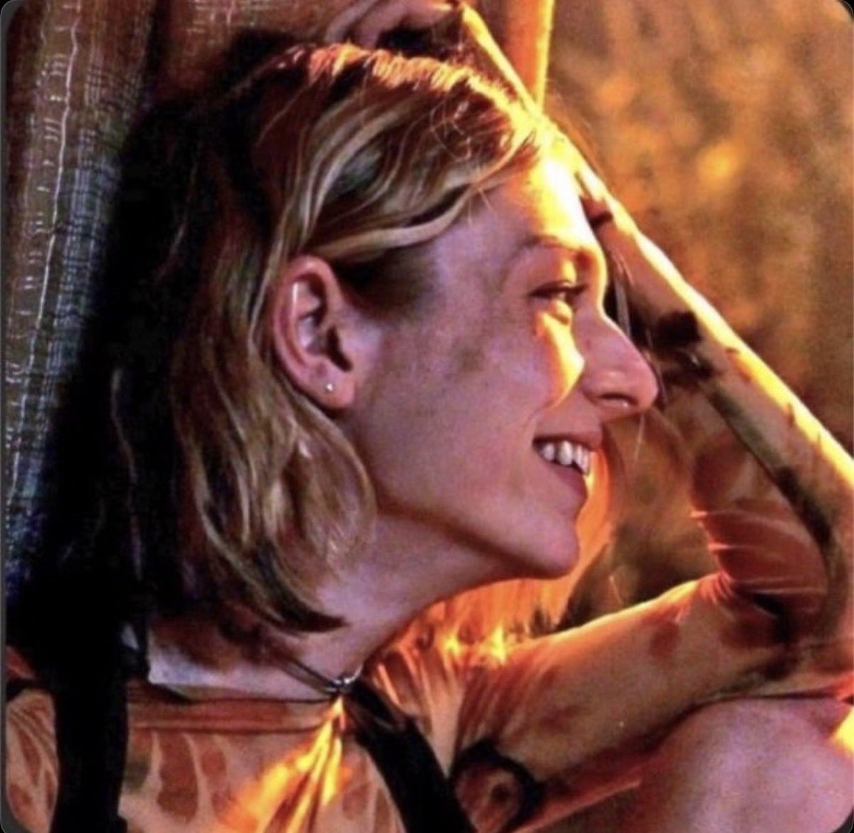 SaraSayed0_0's tweet photo. @T_bebe001 @MeanLesbiandyke Shaggy is more beautiful than him , this freak has a physiognomy of a literal rat.
By the way,do you know this retard said that he is attracted to misogyny?
Any way ,Here is more photos of this troon freak ( i had to see them so you have to, sorry/not sorry ) https://t.co/fhsnf1ioOU