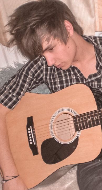 LiamCrave tweet picture