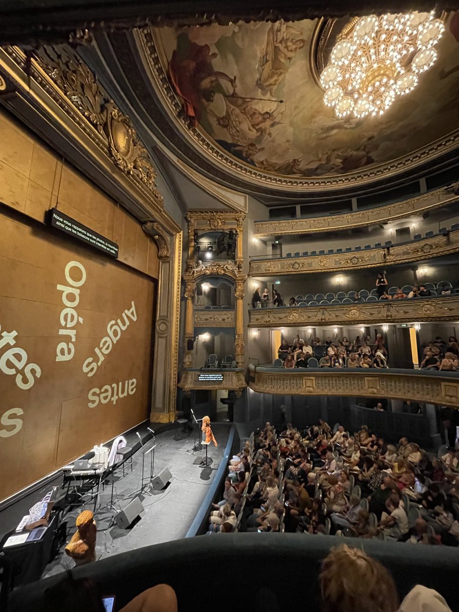 StudioDuRhone's tweet photo. Passage par le théâtre Graslin #nantes #opera https://t.co/7kA5sNfC6p