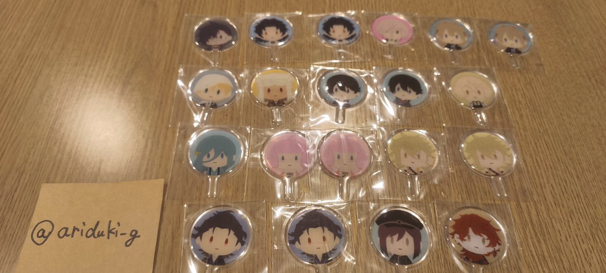 ariduki_g's tweet photo. 譲渡 刀剣乱舞 御伴散歩 フリューくじ

求 定価+送料

譲
A賞 南海
C賞 三日月、鳴狐、信濃、物吉、謙信、山鳥毛、日光
D賞 明石、太鼓鐘、亀甲、小竜、山姥切、山伏、堀川、髭切、千代金丸、北谷菜切、治金丸、福島、面影、三郎
↓ https://t.co/edynuBLJyB